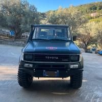 Toyota land cruiser lj70