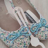 Scarpe ballerine vintage romantiche a fiori