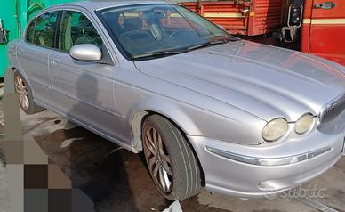 RICAMBI USATI JAGUAR S-TYPE 2002 2.5 BENZINA - XB