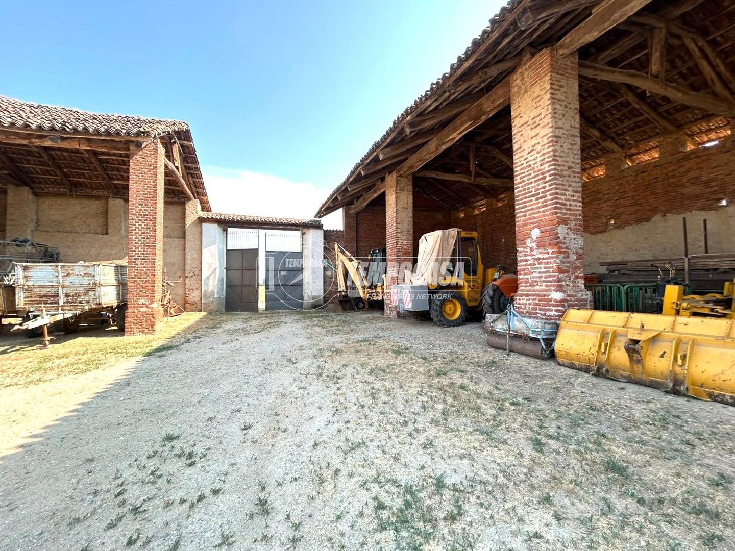 CASCINALE INDIPENDENTE CON TERRENO! - Vista 5