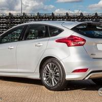 Ford focus st line per ricambi