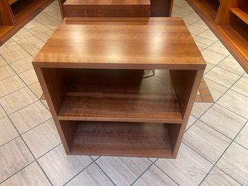 Mobile in legno ciliegio