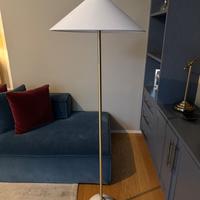 Lampada da terra con base in marmo Westwing