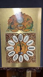 Orologio a pendolo da terra