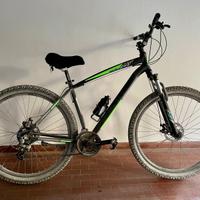 Mountain bike da donna con ruote da 29”