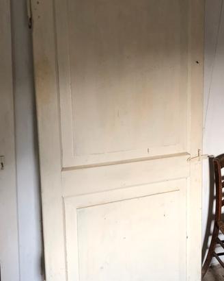 Porta in legno antica
