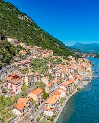 villa indipendente situata a Colonno lago di Como.
