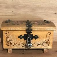 Scatola Portagioie Legno Dipinta a Mano Tirolese