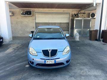 Lancia Ypsilon 1.2 Argento