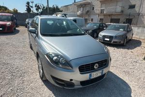 Fiat Croma 1.9 Multijet Emotion