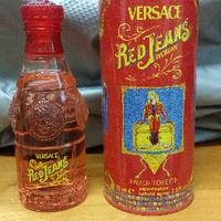 Versace red jeans espositore da vetrina
