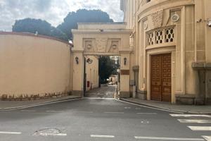 Rifinito locale in via Grazia Deledda