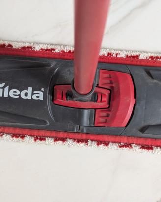 Vileda Ultramax (scopa in microfibra)