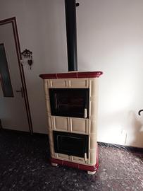 Stufa a legna con forno