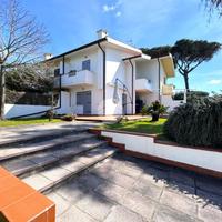 PORZIONE DI QUADRIFAMILIARE A SABAUDIA