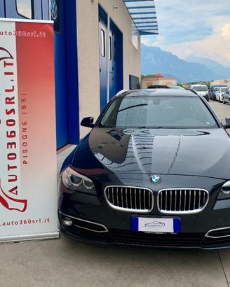BMW 530 d xDrive Touring Luxury TETTO PANORAMIC