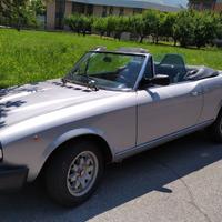 Fiat Pininfarina 124 Spider 1983