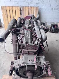 MOTORE IVECO EUROTECH 190E30 8460.41