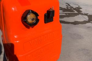 Serbatoio nautico benzina Yamaha 25 lt