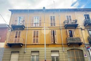3 LOCALI A TORINO