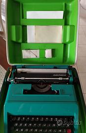 Macchina da scrivere vintage