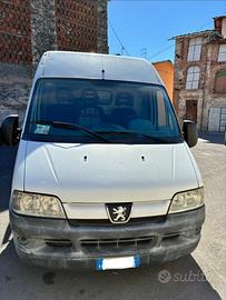 Furgone boxer peugeot