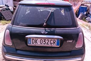 portellone mini One di verde