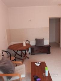 Bilocale in viale minieri