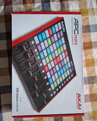 AKAI APC Mini Mk2
