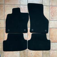 Tappettini in moquette VW originali per golf 7