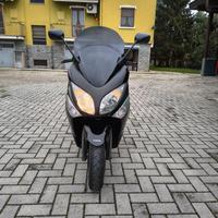 Yamaha t max