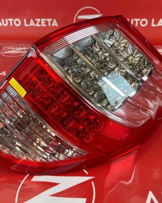 Faro Posteriore DX Toyota RAV4 J88R 2009-2012 NUOV