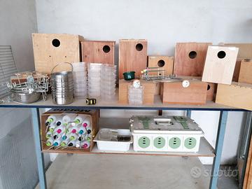  Accessori per pappagalli nuovi e usati