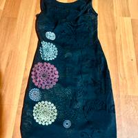 Vestito a tubino desigual