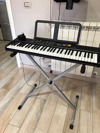 Pianola Yamaha PSR-F52 Con stand grigio