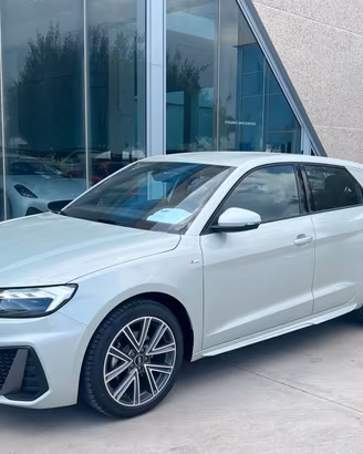 Audi A1 SPB 30 TFSI S line - possibilità noleggio 