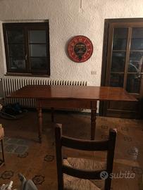 Tavolo in legno ribaltabile antico
