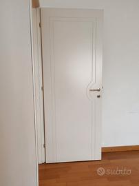 Porta interna insonorizzata fatta da falegname