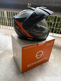Casco Schuberth e2