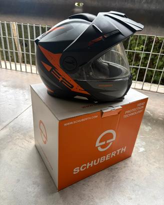 Casco Schuberth e2