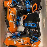 Scarponi da sci alpinismo