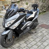 Yamaha t-max 500