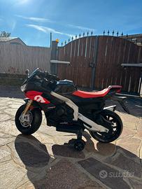 moto giocattolo elettrica