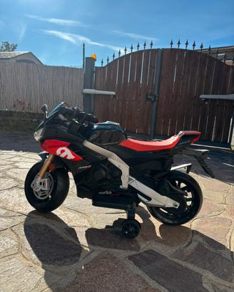 moto giocattolo elettrica