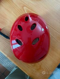 Casco per sport acquatici