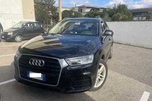 Audi Q3 2.0 TDI 150 CV S tronic