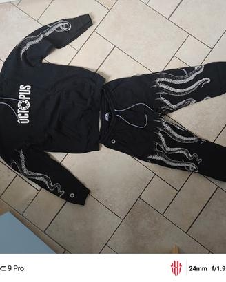 
Tuta Octopus + 2 Magliette Octopus originali