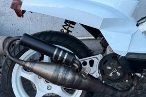 Marmitta per minarelli orizzontale 90-100cc