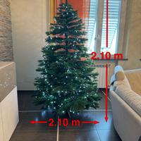 Albero di Natale e luci