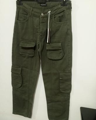 Stock abbigliamento bimbi nuovo di negozio